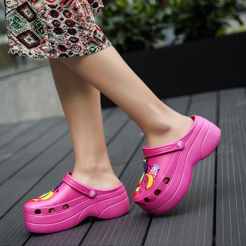 2021Summer Women Platform Garden Sandals Cartoon Fruit Croc Clogs Ladies Slippers Slip On Girl Beach Shoes Fashion Slides Two Wear, Black
2021Summer Women Platform Garden Sandals Cartoon Fruit Croc Clogs Ladies Slippers Slip On Girl Beach Shoes Fashion Slides Two Wear, Black