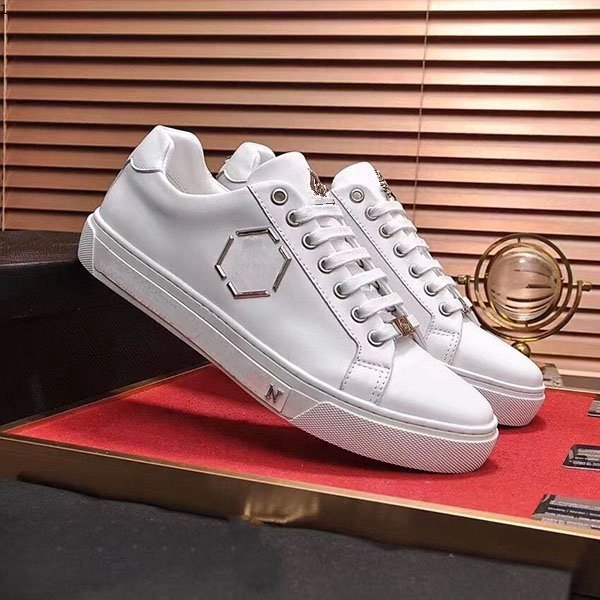 balencaiga Starbags PP Italian skull logo latest mixed color rivet men's shoes advanced leather avantgarde counter high quality mjk0001
balencaiga Starbags PP Italian skull logo latest mixed color rivet men's shoes advanced leather avantgarde counter high quality mjk0001