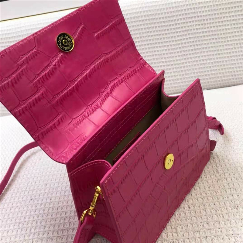 Fashion Designers Bag Mouth Handle Lipstick Handbags Women Mini Letter Printing Handbag Female Casual Trapezoid Kelly Shoulder Bags Lady Double Root Cross Body, Yellow
Fashion Designers Bag Mouth Handle Lipstick Handbags Women Mini Letter Printing Handbag Female Casual Trapezoid Kelly Shoulder Bags Lady Double Root Cross Body, Yellow