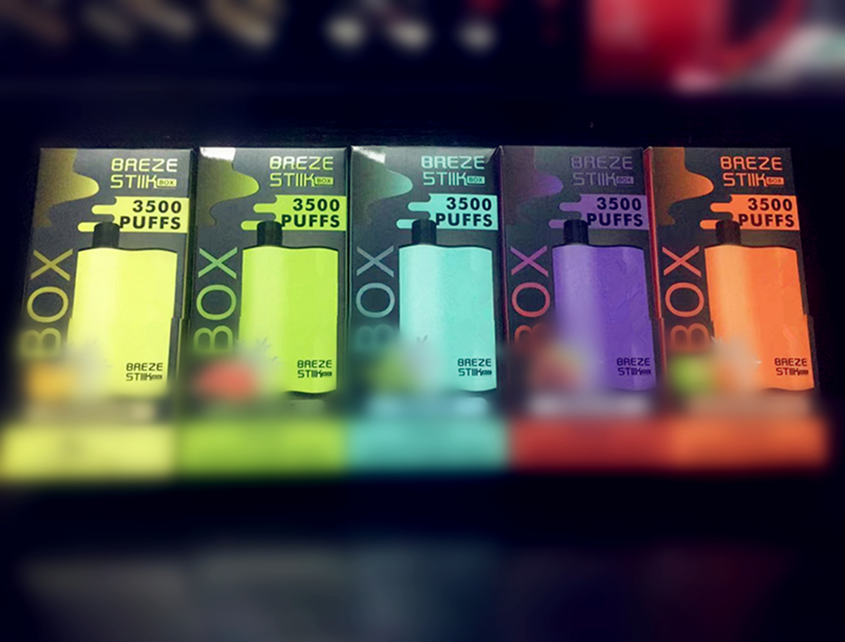 BREZE STICK 3500 PUFFS Disposable E Cigarette Better than other Like PUFF PLSU BANG XXL ELF BAR vape pens HIGH QUALITY MADE, Please choose colours
BREZE STICK 3500 PUFFS Disposable E Cigarette Better than other Like PUFF PLSU BANG XXL ELF BAR vape pens HIGH QUALITY MADE, Please choose colours