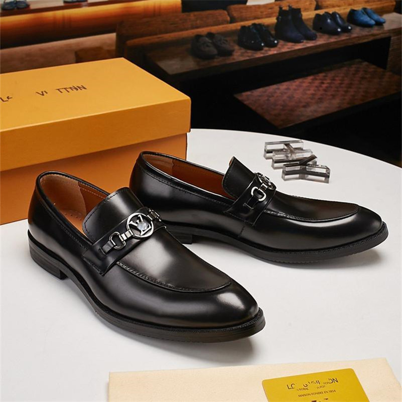 21ss mens formal shoes designer genuine leather oxford shoes for men black 2021 Luxury dress wedding business laces leather brogues shoes size 38-45, #08
21ss mens formal shoes designer genuine leather oxford shoes for men black 2021 Luxury dress wedding business laces leather brogues shoes size 38-45, #08