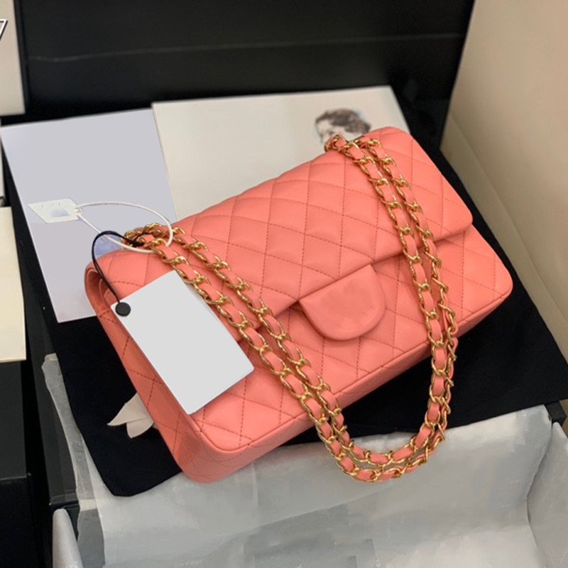 Imported embroidery Top domestic leather 01112 The leather uses steel hardware fittings fashion bags The hottest new colors for 2021
Imported embroidery Top domestic leather 01112 The leather uses steel hardware fittings fashion bags The hottest new colors for 2021