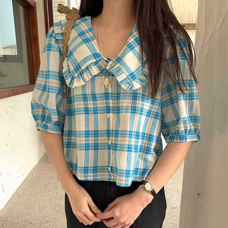 Korejpaa Women Shirt Summer Korean Age-Reducing Milk Soft Wooden Ear Doll Collar Single-Breasted Puff Sleeve Plaid Blouses 210526