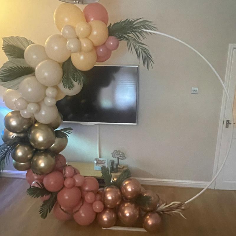Party Decoration White Wedding Arch Suite Birthday Round Background Balloon Bow Props Iron Ring Lawn Flower Stand
Party Decoration White Wedding Arch Suite Birthday Round Background Balloon Bow Props Iron Ring Lawn Flower Stand