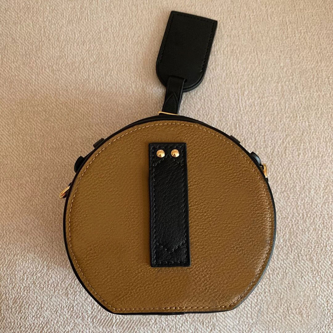 Mini circular bag summer fashion messenger bags women's versatile portable exquisite round handbag, Only box
Mini circular bag summer fashion messenger bags women's versatile portable exquisite round handbag, Only box