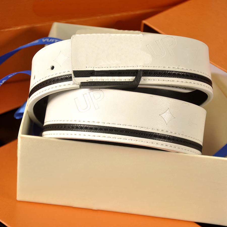 3.8cm designer belt for men 3-color stitching zinc alloy Buckle stitching and embossing style 2-layer cowhide Belts as gift with box, White
3.8cm designer belt for men 3-color stitching zinc alloy Buckle stitching and embossing style 2-layer cowhide Belts as gift with box, White