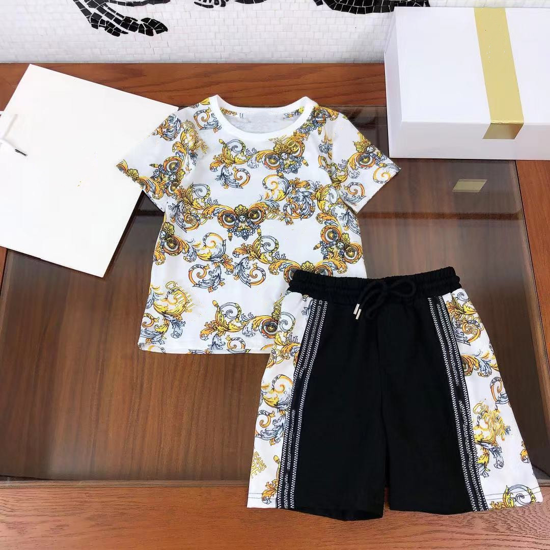 High end children's clothing boys' summer clothing 2021 new Korean version handsome children's cotton short sleeve foreign st, White
High end children's clothing boys' summer clothing 2021 new Korean version handsome children's cotton short sleeve foreign st, White