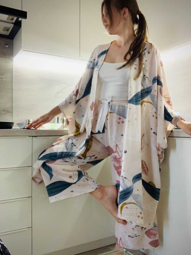 4 Pieces Printed Pajamas For women Sets Autumn Pyjamas Set Viscose Floral Pink Female Night Suits Pyjamas Sets 210924