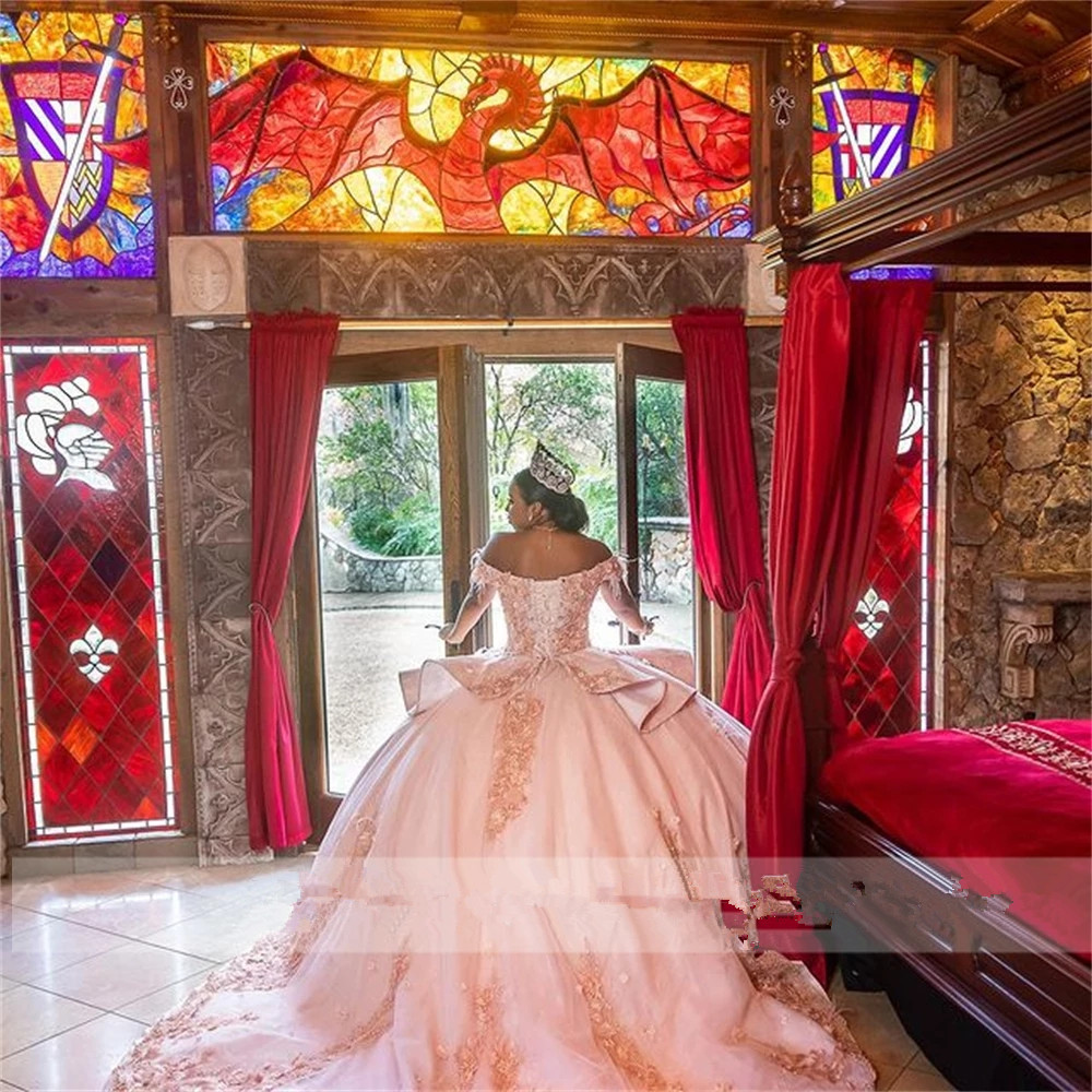 Princess Light Pink Off The Shoulder Ball Gown Quinceanera Dresses Plus Size Appliques Beaded Puffy Sweet 16 Vestidos De Novia