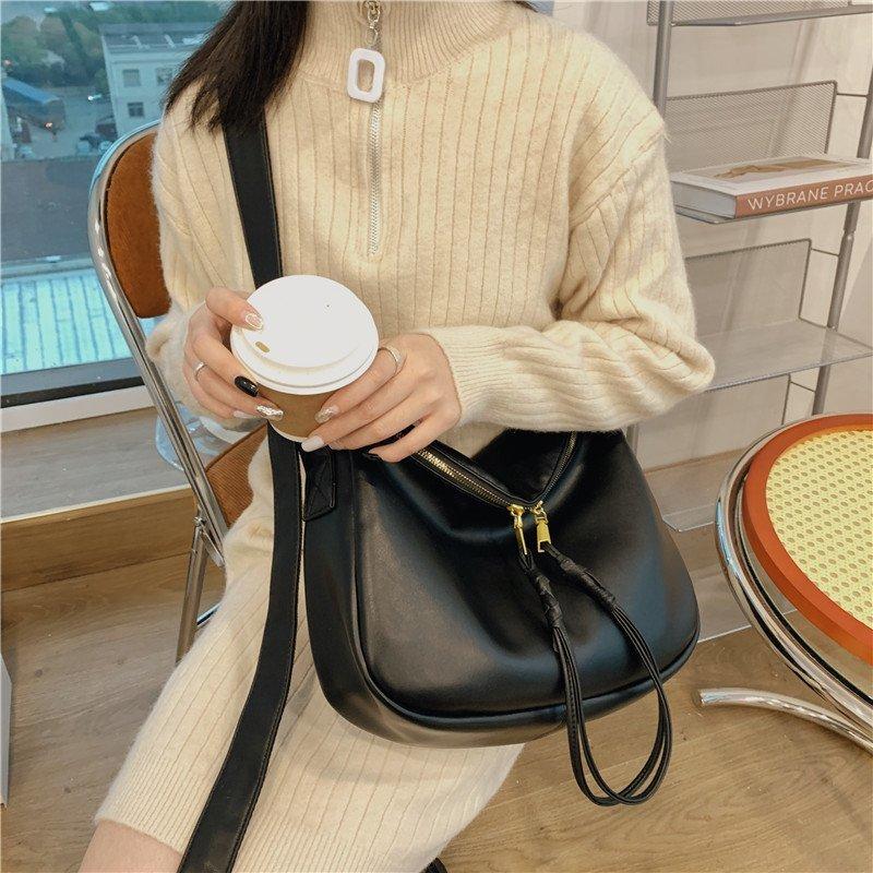 Luxury Handbags Women new Bags Designer 2021 female Shoulder Bag ladies Crossbody Bags For Women hot handbags bolsa feminina
Luxury Handbags Women new Bags Designer 2021 female Shoulder Bag ladies Crossbody Bags For Women hot handbags bolsa feminina