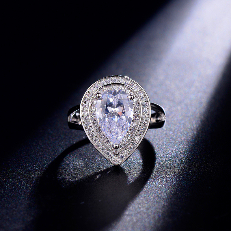 Luxury Jewelry Designer Bride Wedding Water Drop Rings Size 6-9 AAA Cubic Zirconia Copper White Blue Yellow Green Diamond Love Engagement Silver CZ Ring For Women Gift
Luxury Jewelry Designer Bride Wedding Water Drop Rings Size 6-9 AAA Cubic Zirconia Copper White Blue Yellow Green Diamond Love Engagement Silver CZ Ring For Women Gift