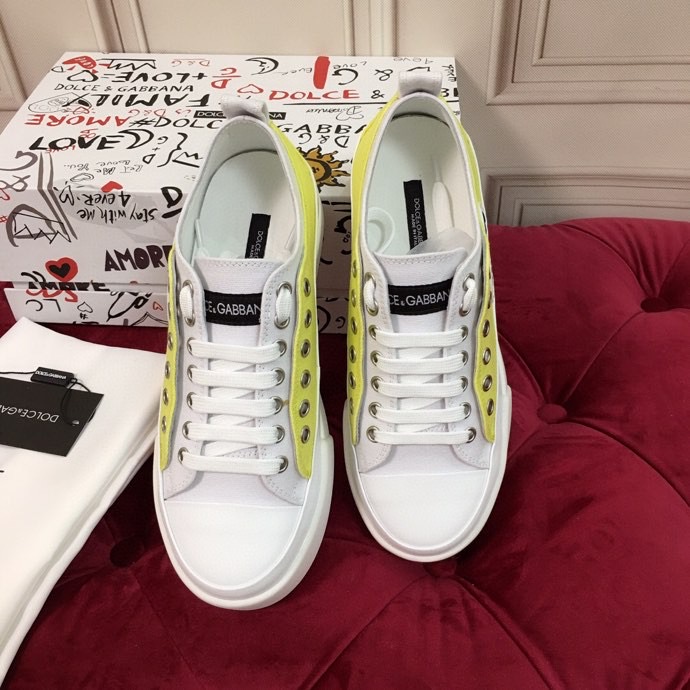 2021 Men Women Sneaker Casual Shoes Classic Pure White Sneakers Lace Up Shoe Walking Sports Trainers Band Chaussures size35-45, 06
2021 Men Women Sneaker Casual Shoes Classic Pure White Sneakers Lace Up Shoe Walking Sports Trainers Band Chaussures size35-45, 06