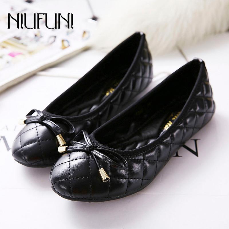 Plus Size 35-42 PU Ladies Flat Shoes Bow-knot Solid Women Sandals Platform Casual Women NIUFUNI 2021 Bottom Feminino Shoes, Black
Plus Size 35-42 PU Ladies Flat Shoes Bow-knot Solid Women Sandals Platform Casual Women NIUFUNI 2021 Bottom Feminino Shoes, Black