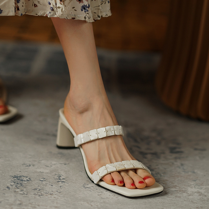 Sandals shoes for women with genuine leather shoes, modern concise sandals weave shallow summer fashion hand-made slippers, skinny heels. 5T8I, 1# shoe box
Sandals shoes for women with genuine leather shoes, modern concise sandals weave shallow summer fashion hand-made slippers, skinny heels. 5T8I, 1# shoe box