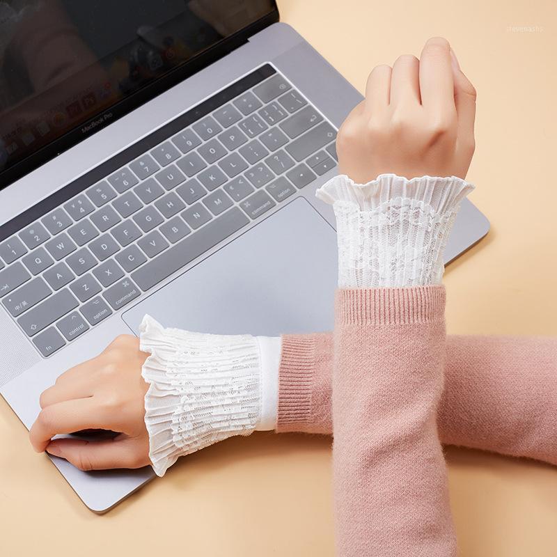 Five Fingers Gloves Linbaiway 1 Pair Women Fake Flare Sleeves Girls Pleated False Cuffs Solid Color Wrist Warmers Horn Clothing Accessories 
Five Fingers Gloves Linbaiway 1 Pair Women Fake Flare Sleeves Girls Pleated False Cuffs Solid Color Wrist Warmers Horn Clothing Accessories