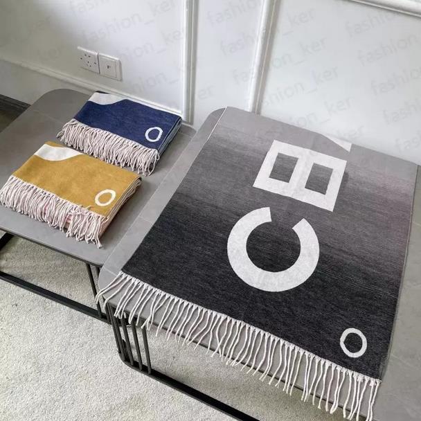 Wool Scarf Designer Scarves for Man Woman Pashmina Fashion Shawl Long Neck 5 Color Top Quality
Wool Scarf Designer Scarves for Man Woman Pashmina Fashion Shawl Long Neck 5 Color Top Quality