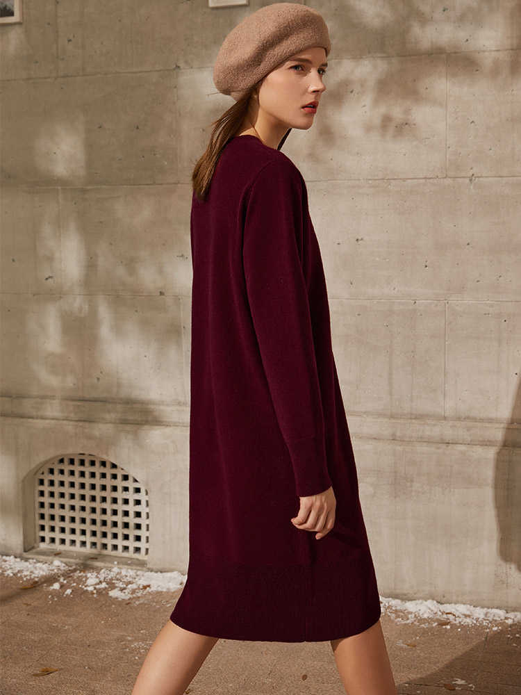 Minimalism Winter Causal Dresses For Women Fashion Solid Vneck Full Sleeve Loose Knee-length Sweater Dress 12030631 210527