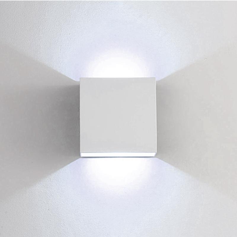 New Modern LED Indoor Lighting Wall Lamp Aluminium Simplicity Cube Home Decoration Lamps Night Light For Bedroom Living Room
New Modern LED Indoor Lighting Wall Lamp Aluminium Simplicity Cube Home Decoration Lamps Night Light For Bedroom Living Room
