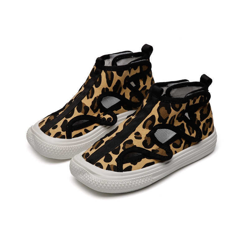 Children's Fashion Canvas Shoes Summer New Boys Checkerboard High-top Shoes Girls Breathable Leopard Print Sandals Hot Hollow X0703, Lattice
Children's Fashion Canvas Shoes Summer New Boys Checkerboard High-top Shoes Girls Breathable Leopard Print Sandals Hot Hollow X0703, Lattice