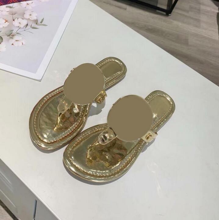 2021 Sunmmer Slippers Women Sanls Flat Slipper Sanl Sted Girl Shoes Slides Lady Flip Flops with Box 35-43, Color 8
2021 Sunmmer Slippers Women Sanls Flat Slipper Sanl Sted Girl Shoes Slides Lady Flip Flops with Box 35-43, Color 8