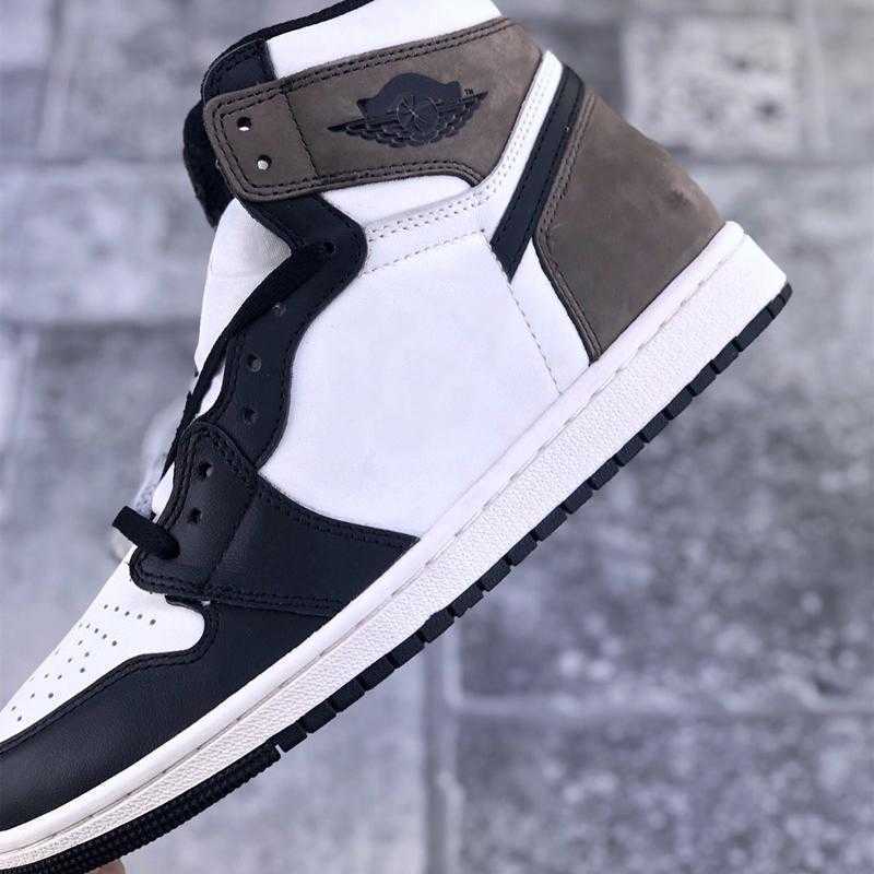 High quality Jumpman Dark Mocha Shoes 1 top black lace-up basketball 1S OG men's and women's sneakers size -US12W41V, #1
High quality Jumpman Dark Mocha Shoes 1 top black lace-up basketball 1S OG men's and women's sneakers size -US12W41V, #1