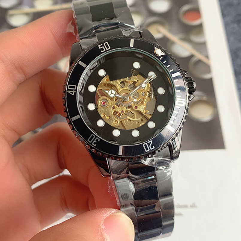 7-1Men Luxury Watch 40mm Automatic Mechanical Movement Fashion Designer High Quality Watches All Steel Strap Orologio di lusso, Box
7-1Men Luxury Watch 40mm Automatic Mechanical Movement Fashion Designer High Quality Watches All Steel Strap Orologio di lusso, Box