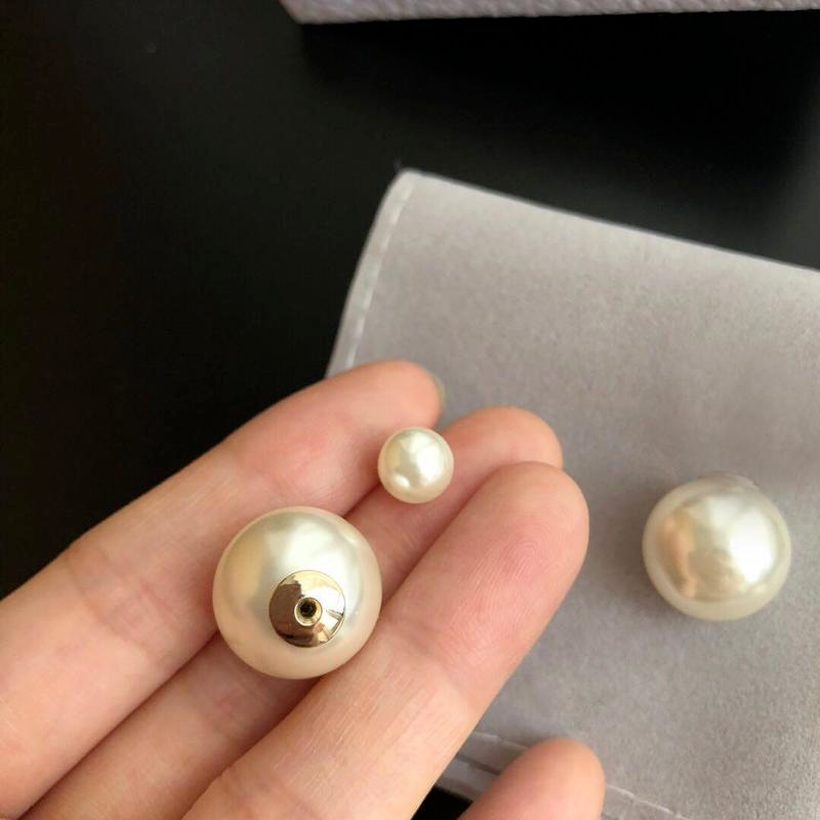 Fashion Have stamps pearl stud earrings aretes for lady women Party wedding lovers gift engagement jewelry Bride
Fashion Have stamps pearl stud earrings aretes for lady women Party wedding lovers gift engagement jewelry Bride