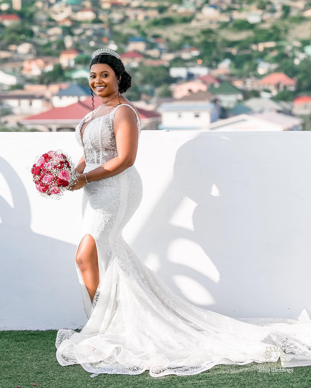 2021 Plus Size Arabic Aso Ebi Lace Beaded Sexy Wedding Dresses Mermaid Vintage Bridal Dresses Spahetti Cheap Wedding Gowns ZJ326