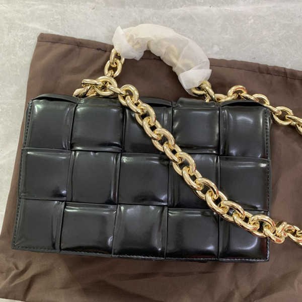 Genuine Leather Weave Sponge Cassette Bags 26cm 24cm Top Qulity Belt Chest Diagonal Fashion Metal Chain Shoulder Bag Chess Pillow Women Padded Handbag Messenger, Oem(no bags)
Genuine Leather Weave Sponge Cassette Bags 26cm 24cm Top Qulity Belt Chest Diagonal Fashion Metal Chain Shoulder Bag Chess Pillow Women Padded Handbag Messenger, Oem(no bags)