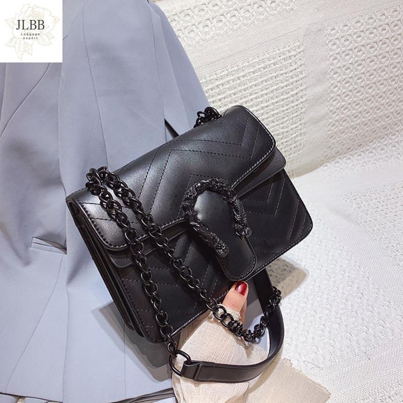 Fashion Black Woman Shoulder Bag PU Leather Chain Solid Soft Buckle Crossbody Luxury Purses And Handbags Women Bags Designer Sac
Fashion Black Woman Shoulder Bag PU Leather Chain Solid Soft Buckle Crossbody Luxury Purses And Handbags Women Bags Designer Sac