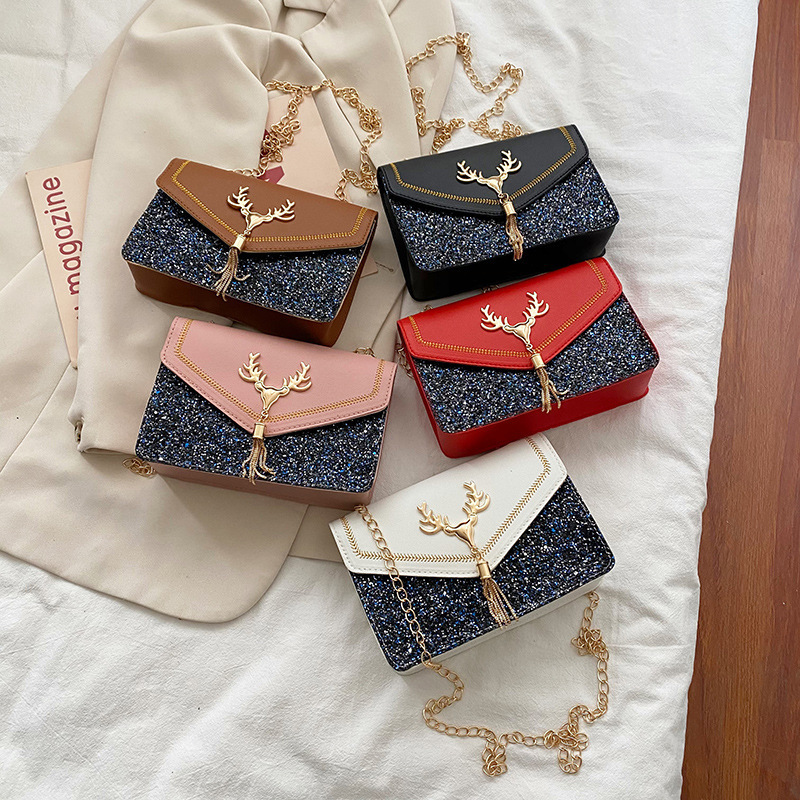Luxury Suede Bags Women Cross Body Designers handbag Shoulder Classic Genuine Leather Heart Style Gold Chain Tote Messenger Handbags without
Luxury Suede Bags Women Cross Body Designers handbag Shoulder Classic Genuine Leather Heart Style Gold Chain Tote Messenger Handbags without