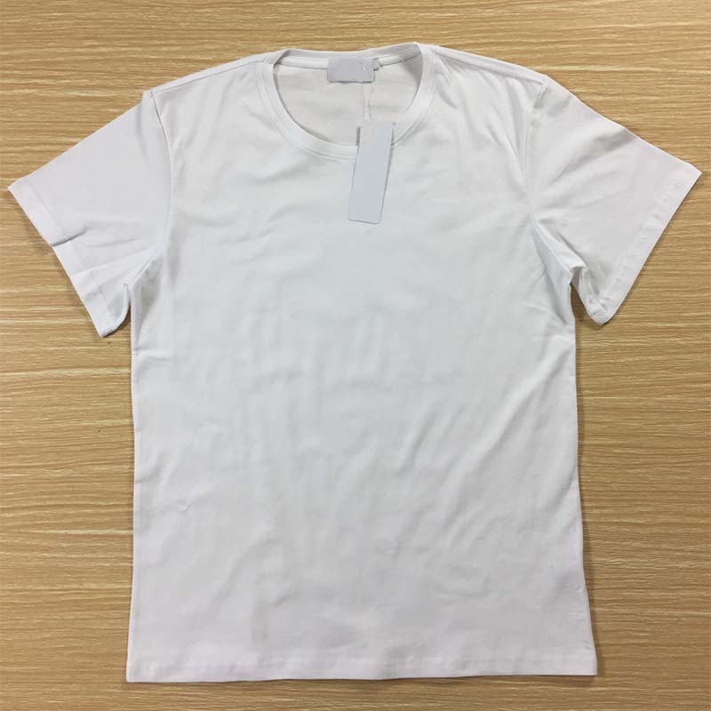 No 415 high quality cotton summer round neck casual fashion men t-shirt short sleeve comfortable and breathable sports, White;black 
No 415 high quality cotton summer round neck casual fashion men t-shirt short sleeve comfortable and breathable sports, White;black