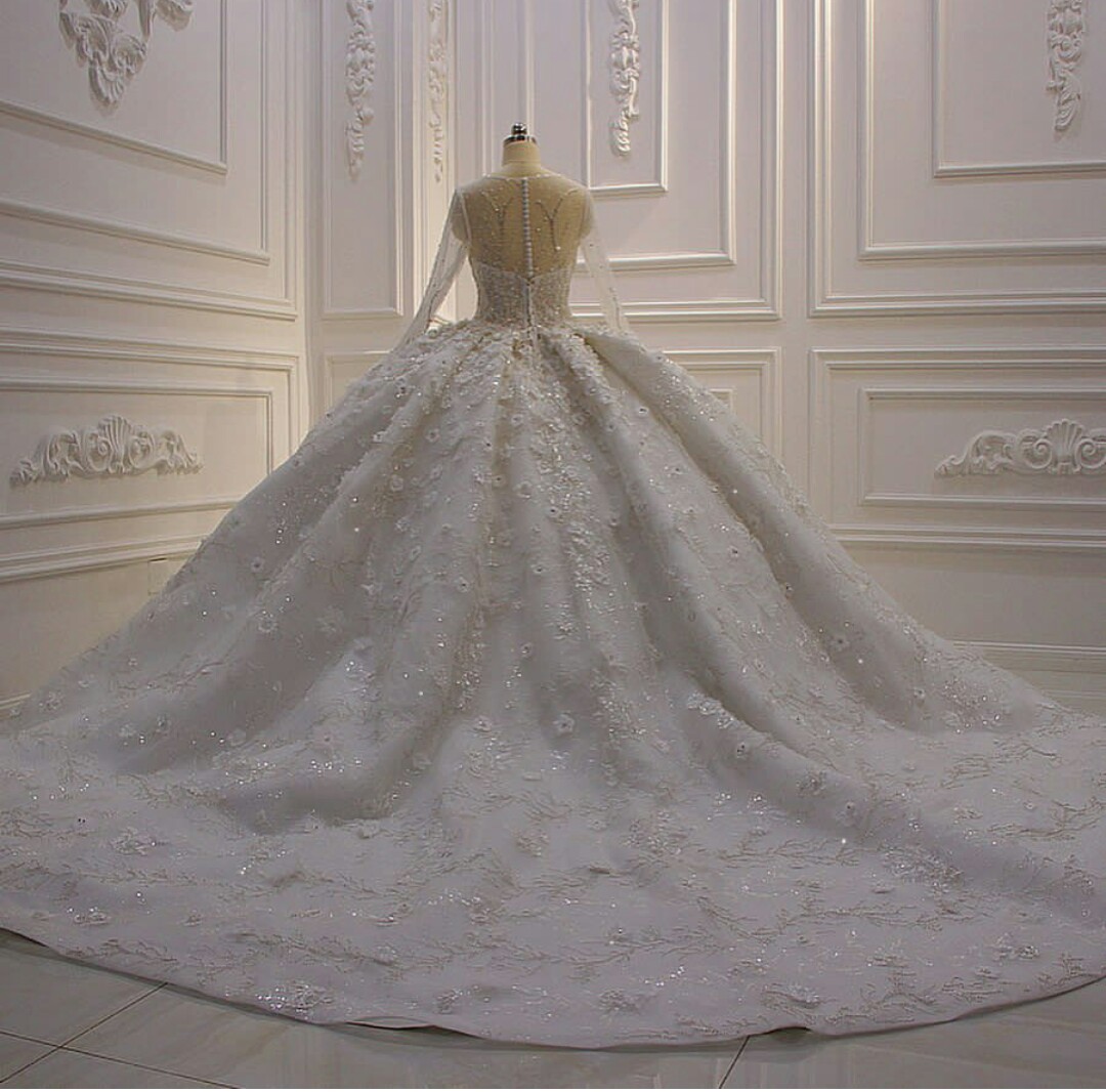 luxury 3d floral appliques ball gown wedding dresses sheer neck long sleeve lace sequins bridal gowns sweep train wedding robes de soire