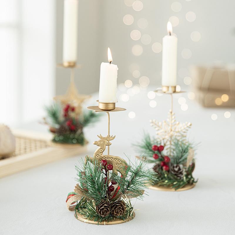 Christmas Decorations Style Lantern Candle Holder Santa Claus Candlestick Wrought IronDining Table Metal Crafts Home Decoration Ornaments
Christmas Decorations Style Lantern Candle Holder Santa Claus Candlestick Wrought IronDining Table Metal Crafts Home Decoration Ornaments