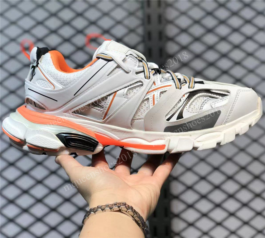Luxury Trendy Sneakers Women Track Trainers Designer Chunky Sports Shoes Tracking 3.0 Fashion Hiking Casual Shoes Sneakers for Men Women Scarpes, Black
Luxury Trendy Sneakers Women Track Trainers Designer Chunky Sports Shoes Tracking 3.0 Fashion Hiking Casual Shoes Sneakers for Men Women Scarpes, Black