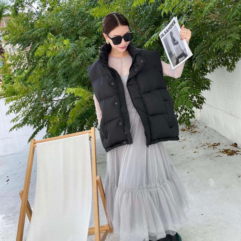 Women's Vests Big-brand Coated PU Loose Casual Clothing Jacket Vest 2021 Ladies Winter Fashion High-quality Down Bra XL, Black;white
Women's Vests Big-brand Coated PU Loose Casual Clothing Jacket Vest 2021 Ladies Winter Fashion High-quality Down Bra XL, Black;white
