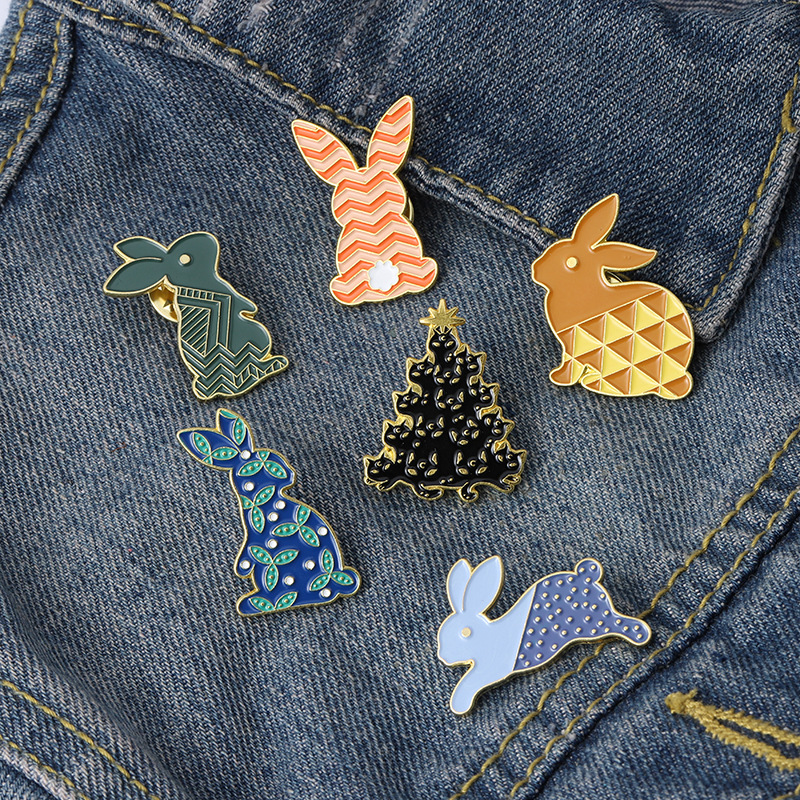 Rabbit Tree Vintage Enamel Brooches Pin for Women Fashion Dress Coat Shirt Demin Metal Funny Brooch Pins Badges Promotion Gift
Rabbit Tree Vintage Enamel Brooches Pin for Women Fashion Dress Coat Shirt Demin Metal Funny Brooch Pins Badges Promotion Gift