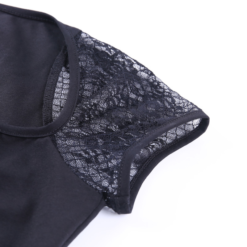 Goth Girl Sexy Street T-shirt Women Lace Patchwork Square Collar Short Sleeve Clothes Gothic Punk Lacing Slim Dark Top Tee Femme 210302