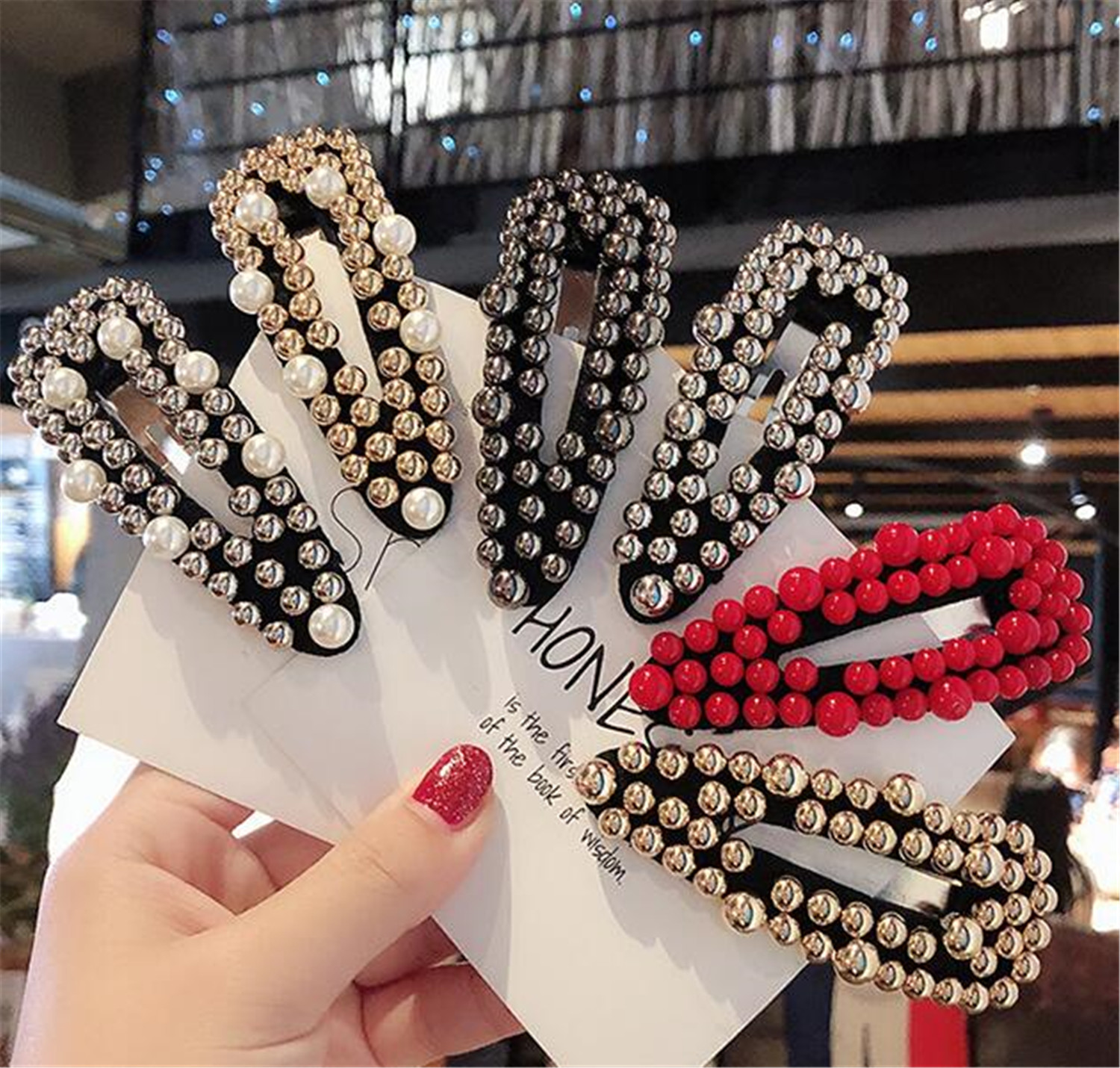 135 hot sell 2020 women's New simple bow-studded hairpin high quality Multicolor hairpin
135 hot sell 2020 women's New simple bow-studded hairpin high quality Multicolor hairpin