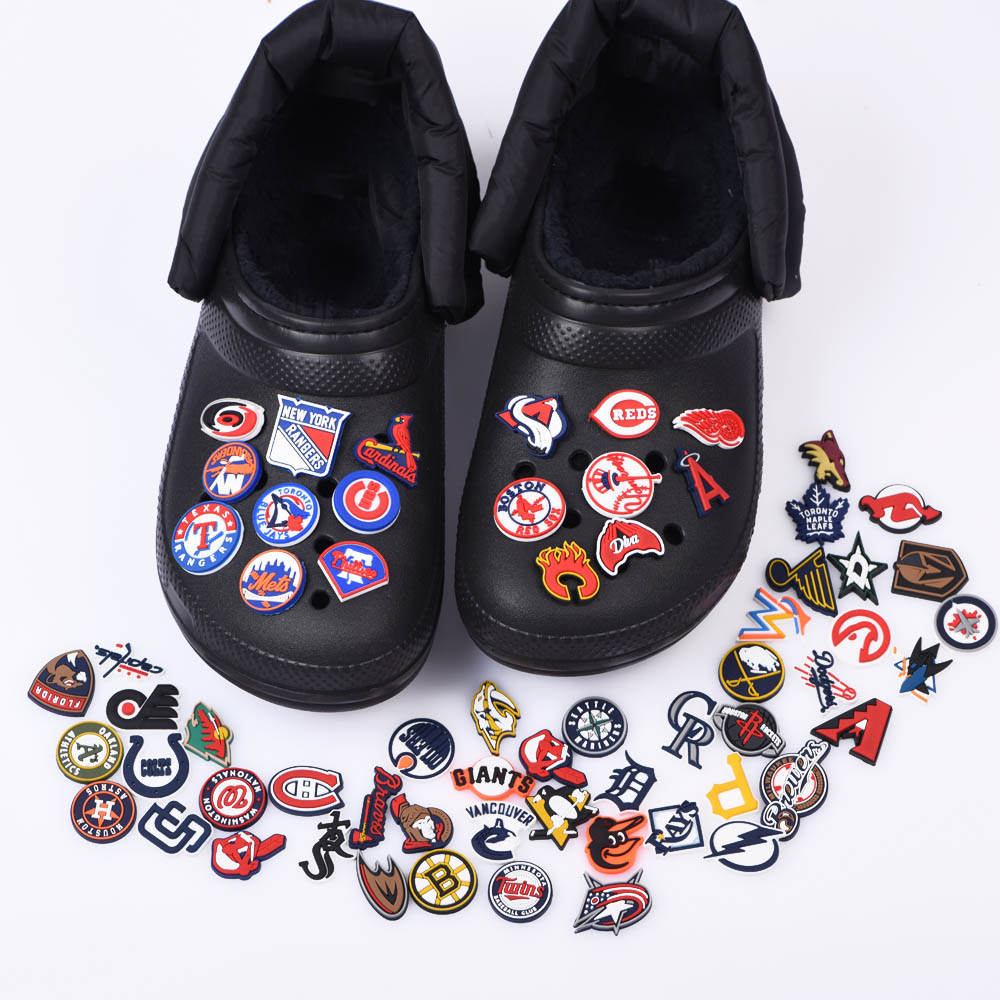 Stock Personality Design PVC Rubber Fashion Shoe Charms Accessories Buckles For Croc Shoes
Stock Personality Design PVC Rubber Fashion Shoe Charms Accessories Buckles For Croc Shoes