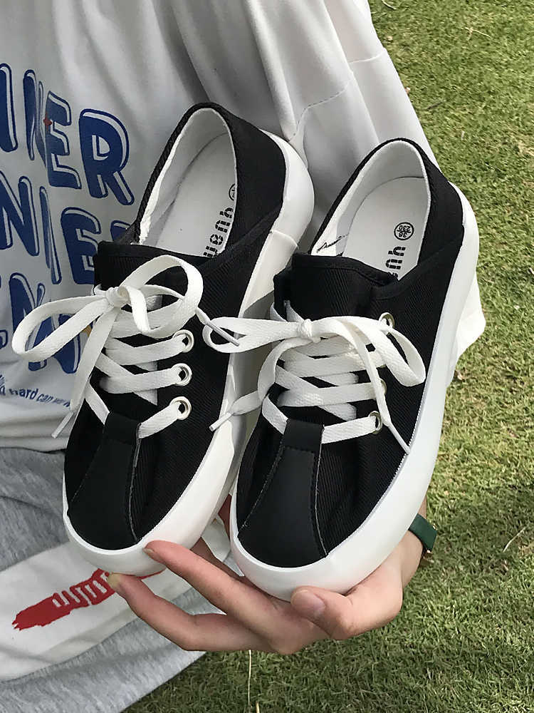 Chic Korean Hong Kong Style Casual Board Shoes Small Canvas Shoes Women's Summer 2021 New Student Flat Bottom Small Black Shoes Y0907