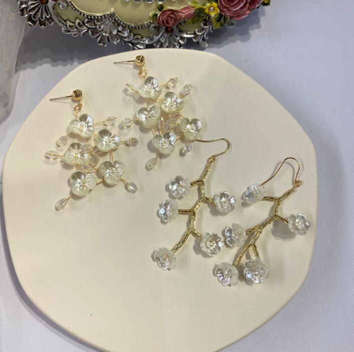 Dangle & Chandelier Korean Pearl Floret Earrings Transparent Branch Ear Hook Sweet Girls Long Jewelry
Dangle & Chandelier Korean Pearl Floret Earrings Transparent Branch Ear Hook Sweet Girls Long Jewelry