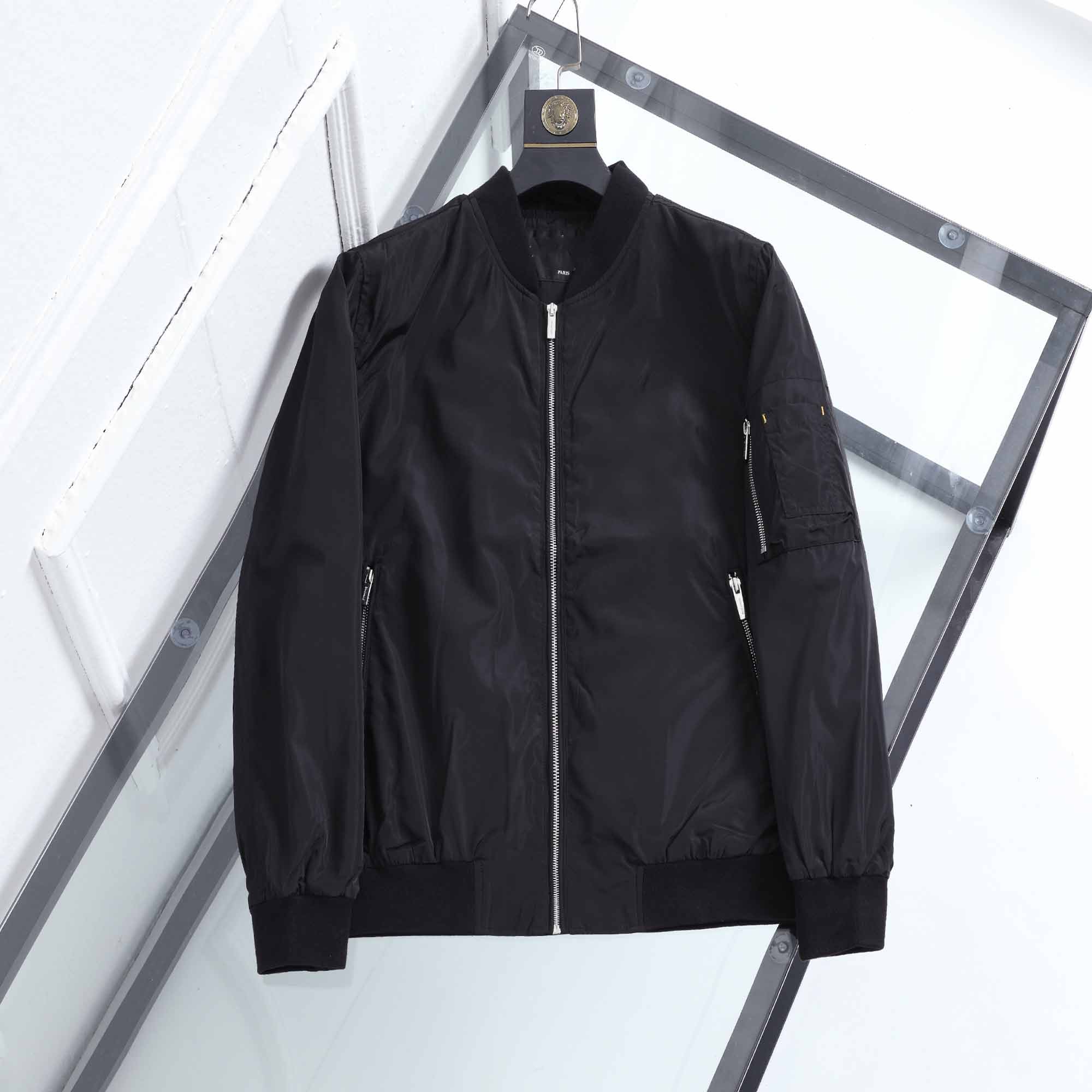 2021 designers Mens jacket Luxurys Hoodie Fashion coats Men Windbreaker Winter Coat Outdoor Streetwear S-XXL D01, Not for sale products/no ship
2021 designers Mens jacket Luxurys Hoodie Fashion coats Men Windbreaker Winter Coat Outdoor Streetwear S-XXL D01, Not for sale products/no ship