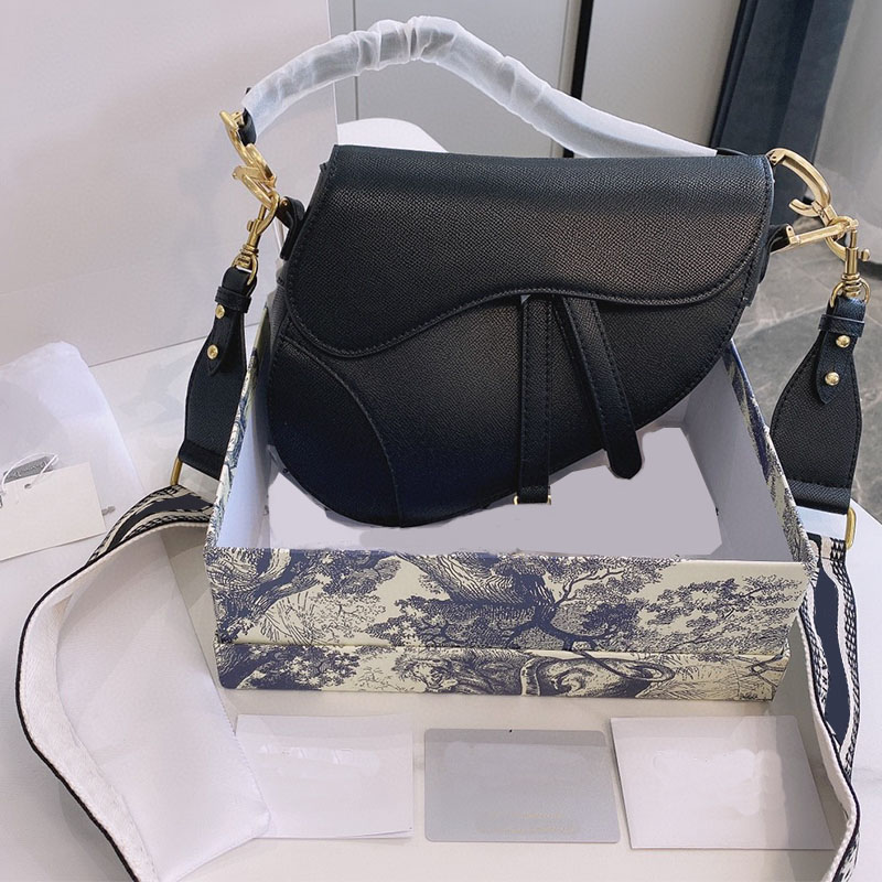 High Quality Wallet Luxurys Designers Bags Saddle Fashion Tote Shoulder Bag Handbag Mens Womens Crossbody Messenger Purse
High Quality Wallet Luxurys Designers Bags Saddle Fashion Tote Shoulder Bag Handbag Mens Womens Crossbody Messenger Purse