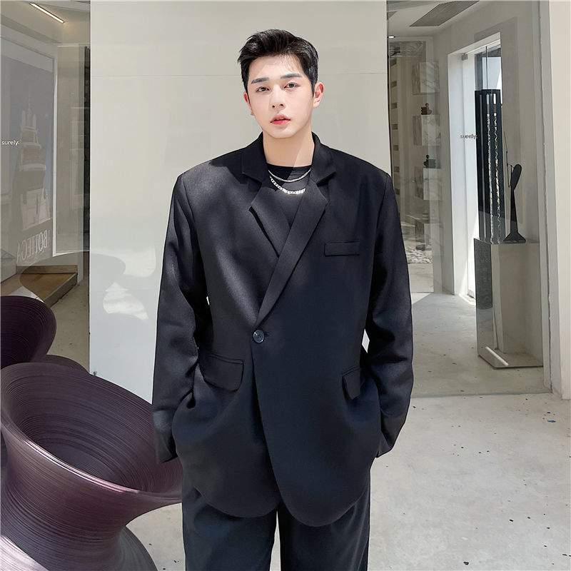 Menswear Temperament Silhouette Design Oversized Blazers 2021 New Loose Notched Single Button Suit Jacket Male Tide Autumn, White;black
Menswear Temperament Silhouette Design Oversized Blazers 2021 New Loose Notched Single Button Suit Jacket Male Tide Autumn, White;black