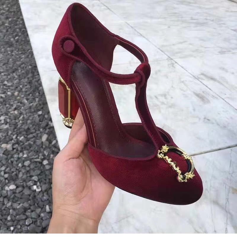 2021 women Ladies Genuine real leather dress shoes Rhinestone chuckly high heels sandals summer Round toes wedding party sexy buckle Strap solid Mary Jane T tie 34-43, Red
2021 women Ladies Genuine real leather dress shoes Rhinestone chuckly high heels sandals summer Round toes wedding party sexy buckle Strap solid Mary Jane T tie 34-43, Red