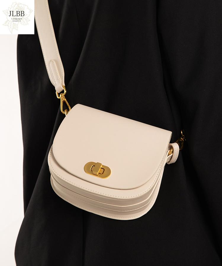 fashion saddle women crossbody bag designer wide strap shoulder bags luxury pu leather messenger bag lady small purse female sac, Beige
fashion saddle women crossbody bag designer wide strap shoulder bags luxury pu leather messenger bag lady small purse female sac, Beige