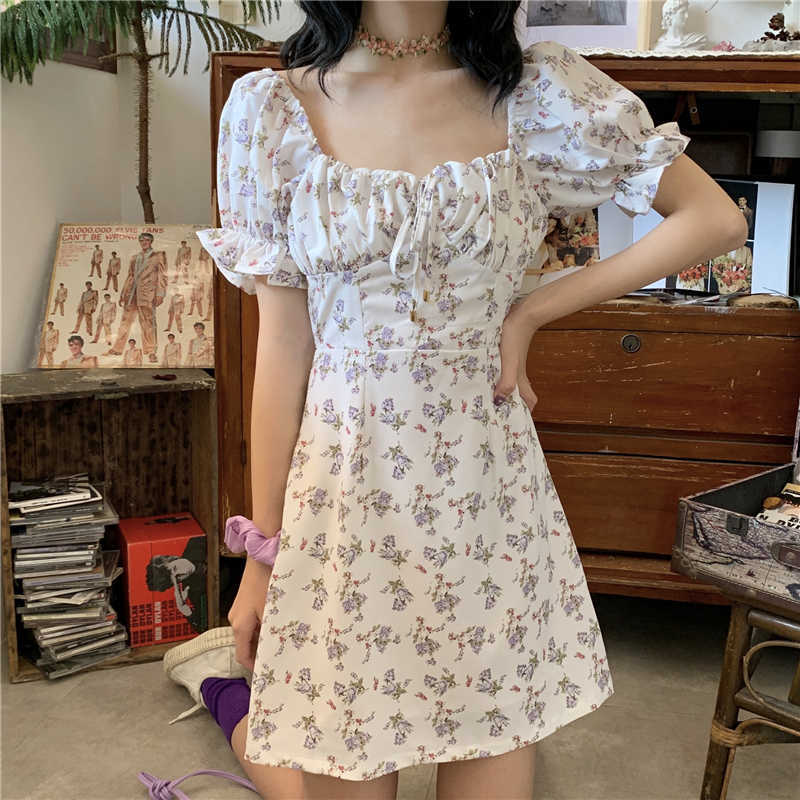 French Vintage Floral Dres Summer Puff Sleeve Ruffles Design Slim Party Female Casual Korean 210604, White
French Vintage Floral Dres Summer Puff Sleeve Ruffles Design Slim Party Female Casual Korean 210604, White