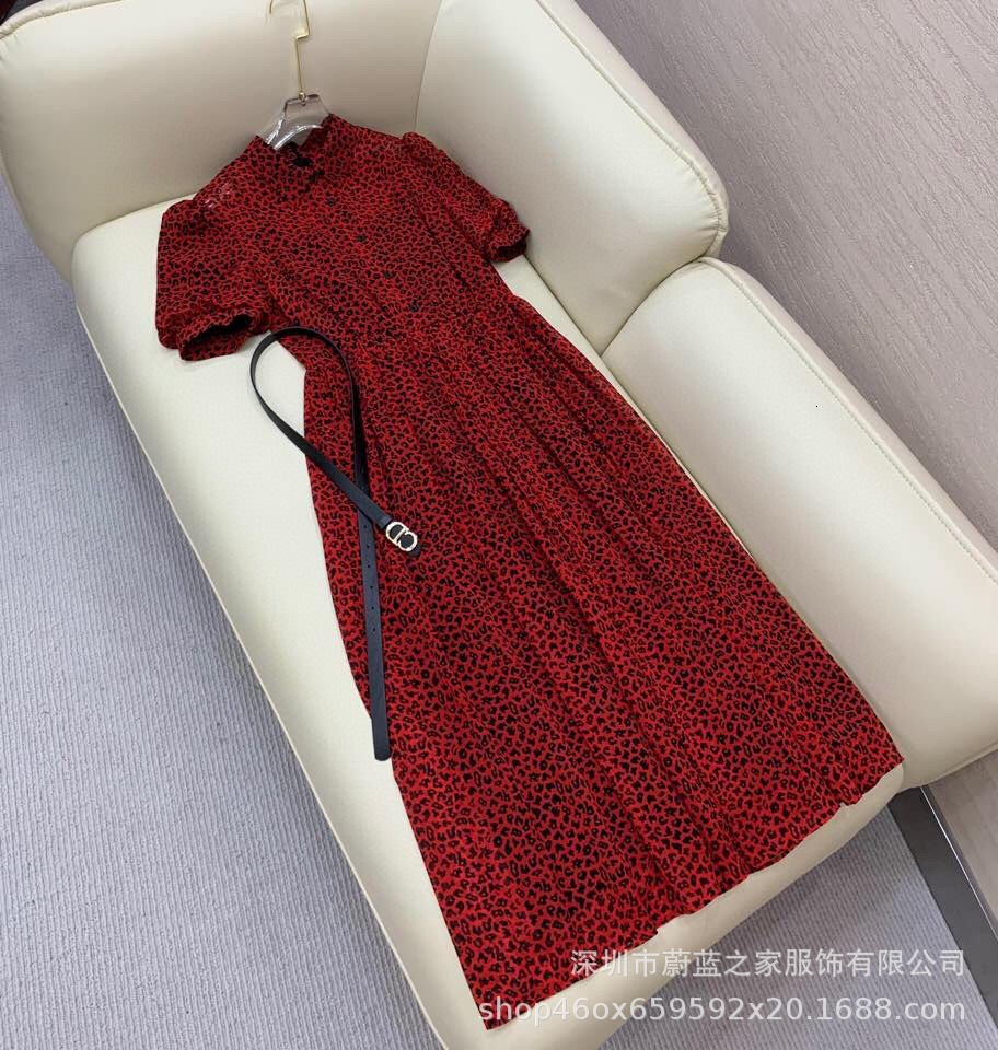 dress 2021 early autumn d's same silk printed digital leopard nanyou women's wear, White;black
dress 2021 early autumn d's same silk printed digital leopard nanyou women's wear, White;black
