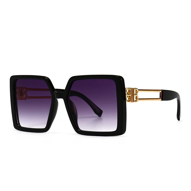 Sunglasses Oversized 2021 Fashion Metal Square Men Luxury Large Sun Glasses Women Lady Shades Oculos Retro De Sol UV400 
Sunglasses Oversized 2021 Fashion Metal Square Men Luxury Large Sun Glasses Women Lady Shades Oculos Retro De Sol UV400